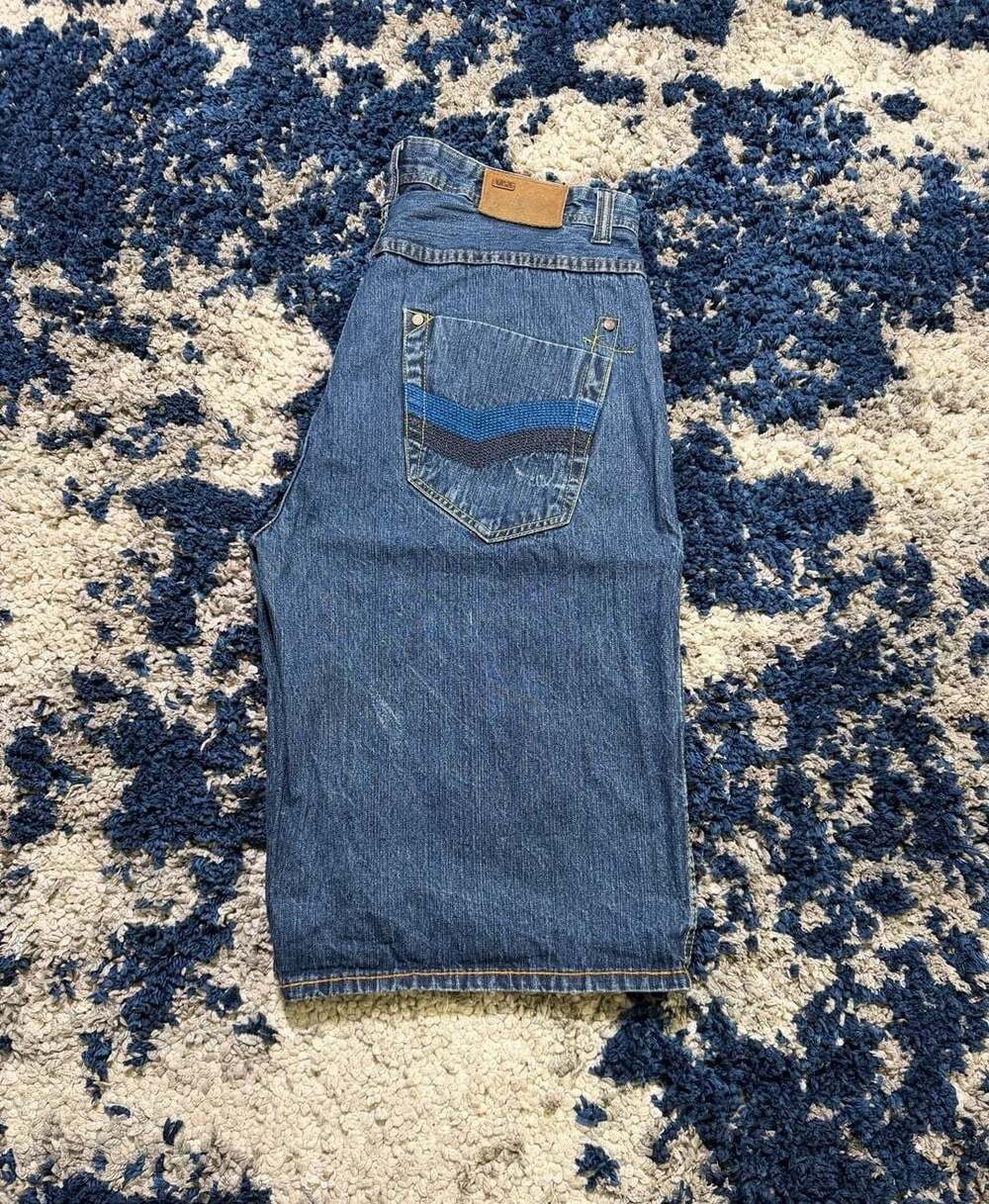 Vintage Gold Label Y2K Baggy Embroidered Denim Shorts Size 36